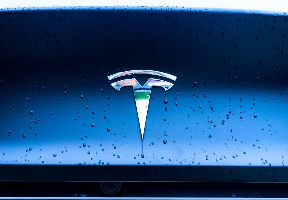 Το 2022 ήταν η καλύτερη χρονιά της Tesla – ή μήπως όχι;