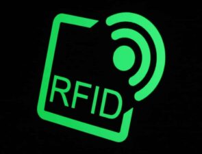 Μετά τα barcodes: η τεχνολογία RFID κατακτά το λιανικό εμπόριο