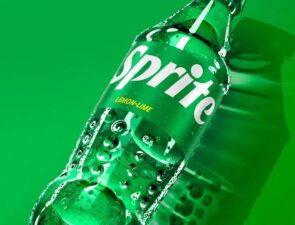 H Sprite δε θα πωλείται πια σε πράσινα μπουκάλια