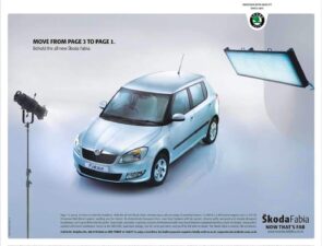 Πώς η Škoda παίζει το χαρτί του αουτσάιντερ για τη νέα της καμπάνια