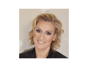 Πέννυ Κοντογεώργου | Managing Partner ZK Law Firm  &#8220;Η συμμόρφωση με τη νομοθεσία δημιουργεί γέφυρα εμπιστοσύνης με τον καταναλωτή&#8221;