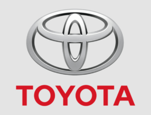 Γιατί η Toyota σκαρφαλώνει στην κορυφή στην Ελλάδα και τον κόσμο