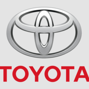 Γιατί η Toyota σκαρφαλώνει στην κορυφή στην Ελλάδα και τον κόσμο