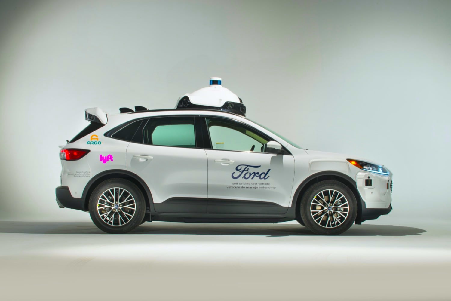 Η Ford και η Volkswagen σβήνουν τις μηχανές των robocars τους