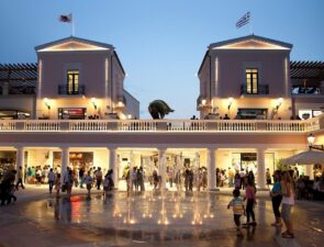 Πως το McArthurGlen άλλαξε πίστα ένα χρόνο μετά την εξαγορά του