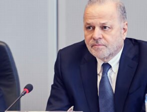 Mytilineos: Η πρώην οικογενειακή και νυν πολυεθνική επιχείρηση που έκανε την κρίση ευκαιρία