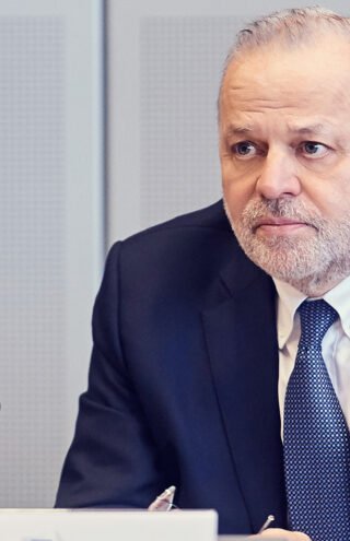 Mytilineos: Η πρώην οικογενειακή και νυν πολυεθνική επιχείρηση που έκανε την κρίση ευκαιρία