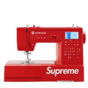 Γιατί η Supreme συνεργάστηκε με τη ραπτομηχανή Singer