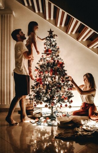 Τι θα ψωνίσουν φέτος οι “holiday shoppers”