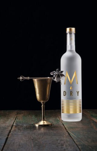 M DRY Mastiha: Η πρώτη Dry Μαστίχα βρίσκεται στο γιορτινό καλάθι των Cellier