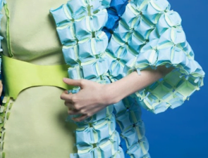 3 fashion trends που επηρεάζονται άμεσα από την εξέλιξη του κόσμου