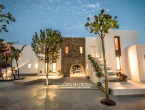 Πώς η Ελλάδα εξελίσσεται σε luxury προορισμό για αγορές και ψυχαγωγία