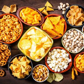 Ποιες τάσεις θα κυριαρχήσουν στο snacking το 2023