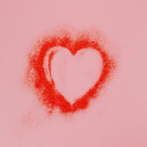 Τι είναι το &#8220;Love-Bombing&#8221; στην εργασία;