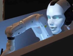 Trending Now: Robot ζωγράφος