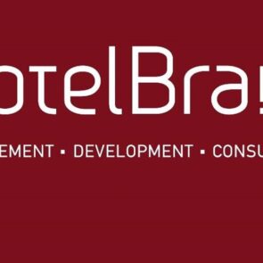 HotelBrain: από τη Σαντορίνη σε όλο τον κόσμο
