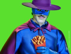 Campaign of the Day: New colors/ Recolor the World