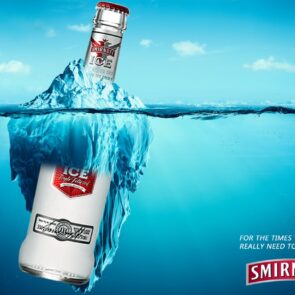 Πώς το Smirnoff Ice αποδεικνύει ότι το κλασικό δεν ξεθωριάζει ποτέ