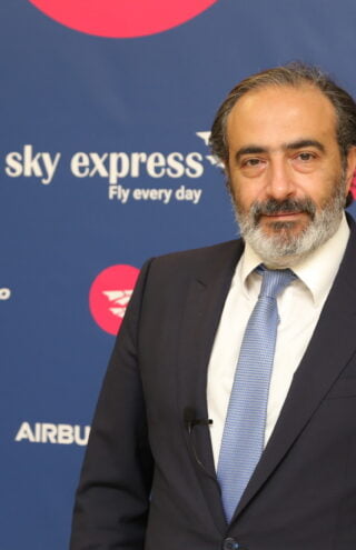 Γιάννης Γρύλος, ο επιχειρηματίας από την Κρήτη που απογείωσε τη Sky Express