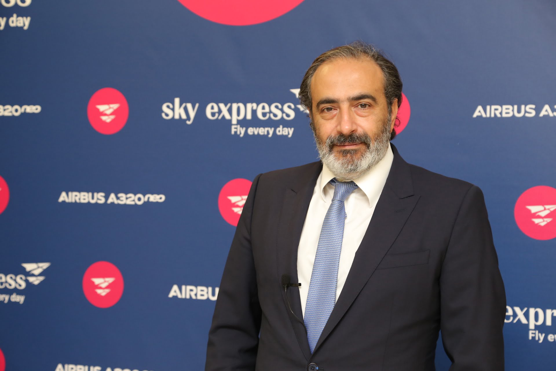 Γιάννης Γρύλος, ο επιχειρηματίας από την Κρήτη που απογείωσε τη Sky Express