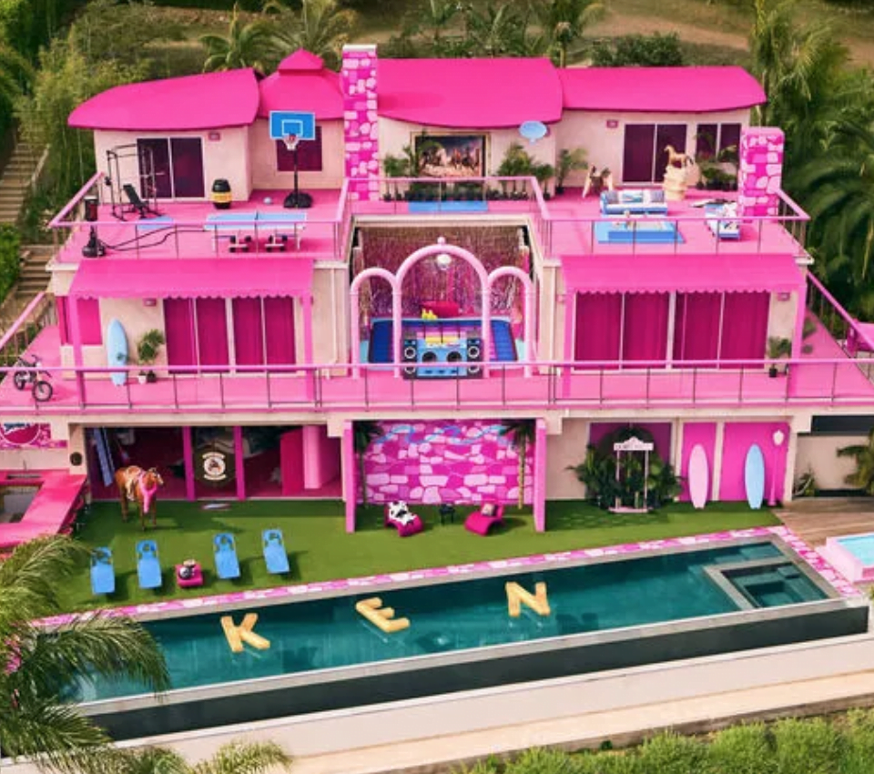 Trending Now: All-Pink Life-Size Dollhouses