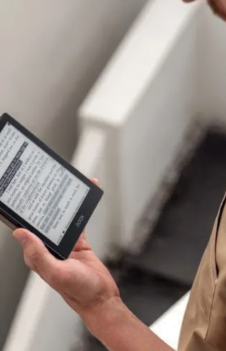 Trending Now: Palm-Sized eReaders