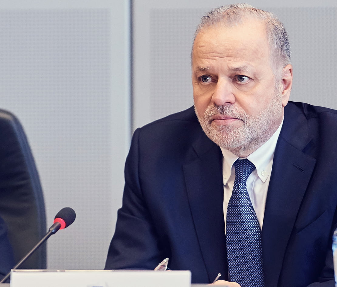 Επιμένει ελληνικά η Mytilineos – Το σημείο-κλειδί που «ξεκλείδωσε» την παραμονή στη χώρα