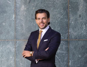 Βασίλης Αποστολόπουλος: Ο άνθρωπος που καθορίζει την πορεία και την τύχη του ομίλου Ιατρικό