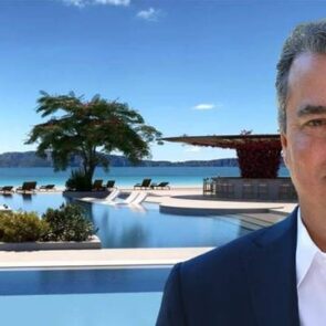 ΤΕΜΕΣ: Το διπλό επενδυτικό χτύπημα του Αχιλλέα Κωνσταντακόπουλου στην αθηναϊκή ριβιέρα