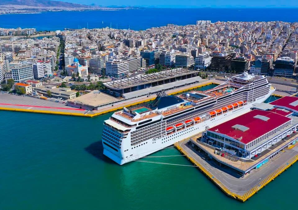 Δεμένα τα Πλοία στον Πειραιά &#8211;  Τα Αιτήματα της ΠΝΟ