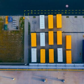 Τι έφερε η Black Friday στην αγορά των logistics και των ακινήτων