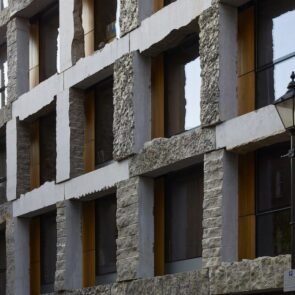 Η αναβίωση της πέτρας στη σύγχρονη αρχιτεκτονική