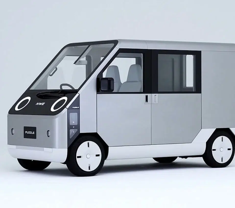 Trending Now: Solar electric minivan lets you power up in emergency situations