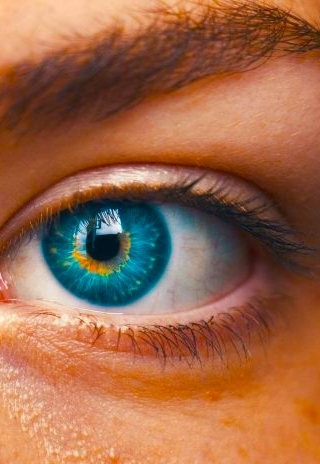 Φακοί επαφής με «super-vision» ή πως οι επιστήμονες δημιουργούν φακούς που βλέπουν το αόρατο
