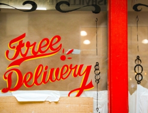 Free Shipping VS Same-Day Delivery: 1-0
