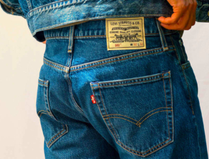 Τα Levi&#8217;s παραμένουν η κορυφαία μάρκα τζιν
