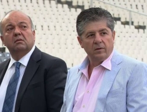 Μπάκος – Καϋμενάκης: Οι δύο εφοπλιστές που εξαγοράζουν – σχεδόν – τα πάντα