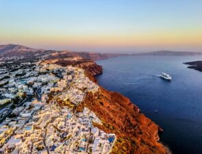 Πρωταθλήτρια στην ανάπτυξη και την&#8230; φτώχεια η Ελλάδα