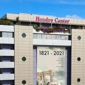 Hondos Center: Η μεγάλη επιτυχία, η οικογενειακή κόντρα και ο πλειστηριασμός
