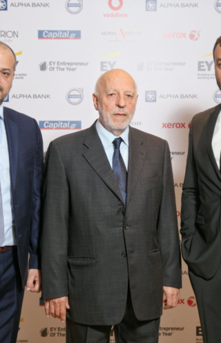Οικογένεια Καντώνια: Η Βιοκαρπέτ, η Cosmos και το deal με Στασινόπουλο