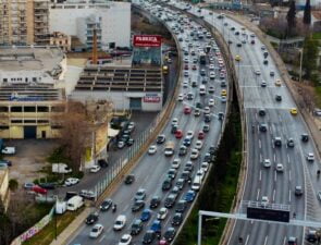 Κίνηση: O αιώνιος, καθημερινός εχθρός των Αθηναίων