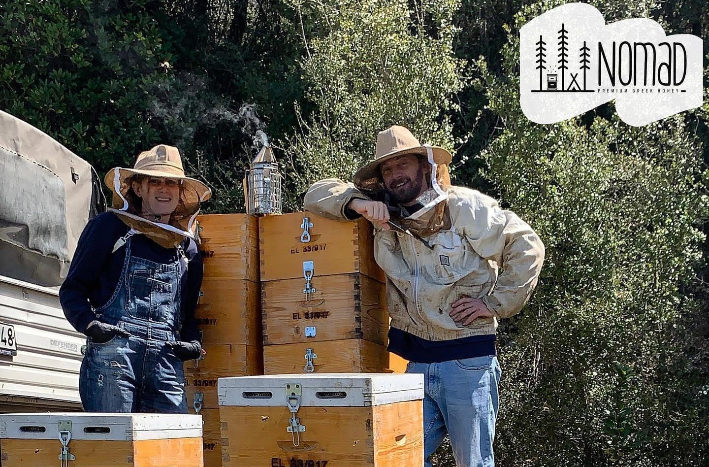 Nomad Honey: Δύο πρώην μηχανικοί που έγιναν μελισσοκόμοι