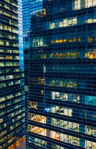 Το real estate των γραφείων: Κινδυνεύει η Ελλάδα από μία εισαγόμενη «φούσκα»;
