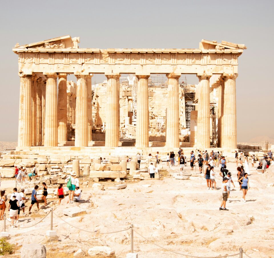 Πώς η Αθήνα θα ανταγωνιστεί τους κορυφαίους city break προορισμούς