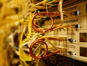 Τα Data Center στην Ελλάδα και το αραβικό ενδιαφέρον