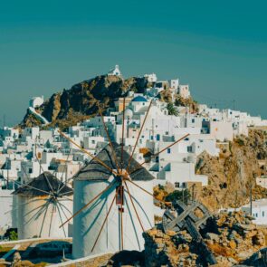 Ποιες εκπλήξεις κρύβουν τα στοιχεία για την αεροπορική κίνηση της φετινής χρονιάς &#8211; ρεκόρ