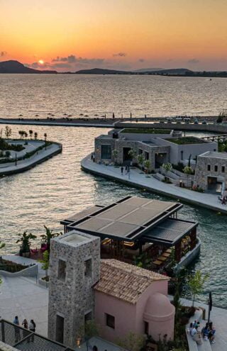 Costa Navarino: Οι τεράστιες επενδύσεις