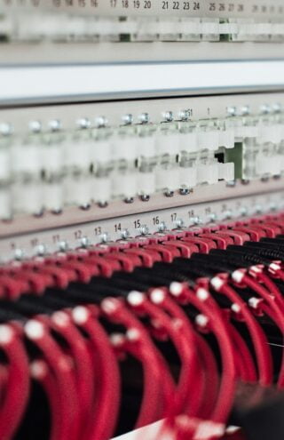Οπτική Ίνα: ΟΤΕ και ΔΕΗ καθορίζουν τις εξελίξεις