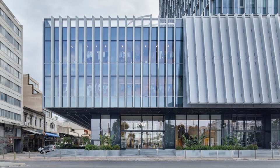 Νέο Zara flagship store στον Πύργο Πειραιά