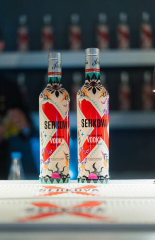 Nέα Summer Limited Edition Serkova by Peace + Chaos!